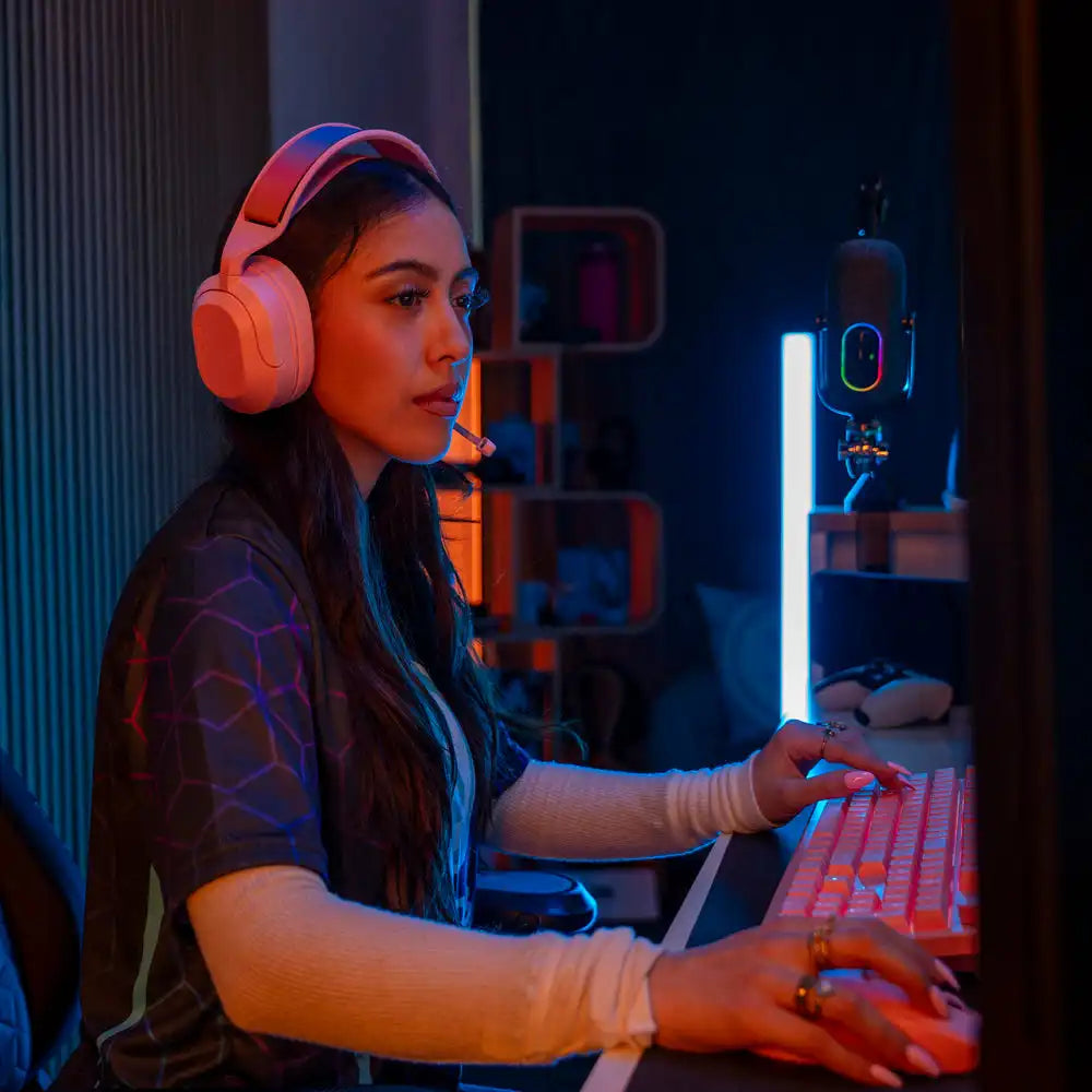 Nightfall Wireless Gaming Headset Pink